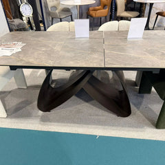 Cheshire 1.2-1.5/1.6-2m Extending Dining Table